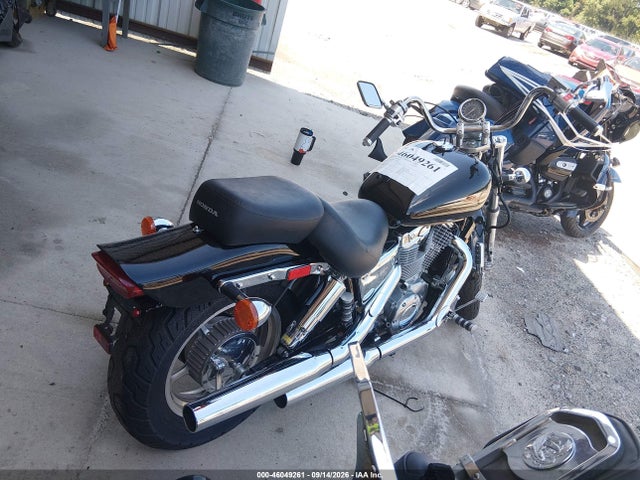 Продаж на аукціоні авто 2000 Honda Vt1100 C, vin: 1HFSC1808YA402290, номер лоту: 46049261