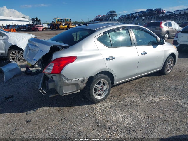 2012 Nissan Versa 1.6 Sv მანქანა იყიდება აუქციონზე, vin: 3N1CN7AP9CL881374, აუქციონის ნომერი: 46049298