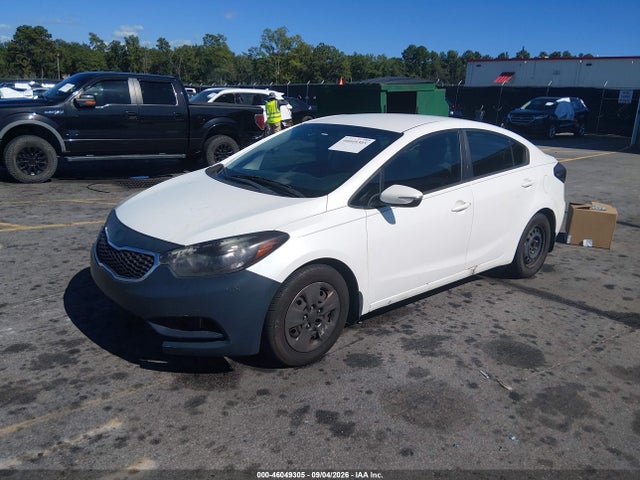Продажа на аукционе авто 2015 Kia Forte Lx, vin: KNAFX4A61F5393824, номер лота: 46049305