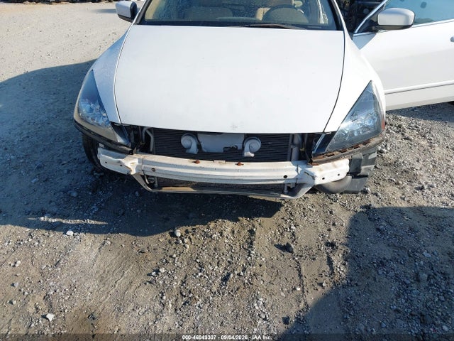 46049307 :رقم المزاد ، 1HGCM56455A168048 vin ، 2005 Honda Accord 2.4 Lx مزاد بيع
