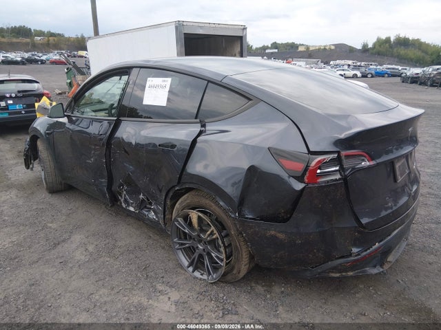 Продажа на аукционе авто 2025 Tesla Model Y Long Range Dual Motor All-wheel Drive, vin: 7SAYGDEE1SA342605, номер лота: 46049365