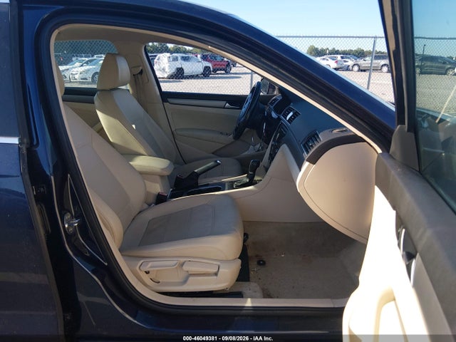 Продажа на аукционе авто 2015 Volkswagen Passat 2.0l Tdi Se, vin: 1VWBV7A35FC050246, номер лота: 46049381