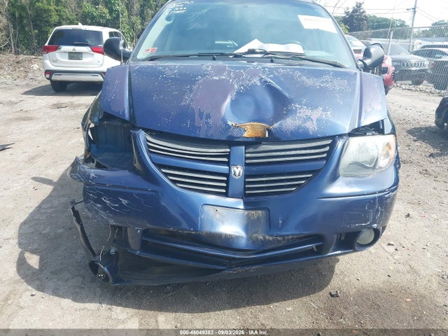 Продаж на аукціоні авто 2005 Dodge Grand Caravan Sxt, vin: 2D4GP44L35R380540, номер лоту: 46049382