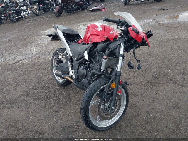 2011 Honda Cbr250 R მანქანა იყიდება აუქციონზე, vin: MLHMC4116B5002958, აუქციონის ნომერი: 46049414