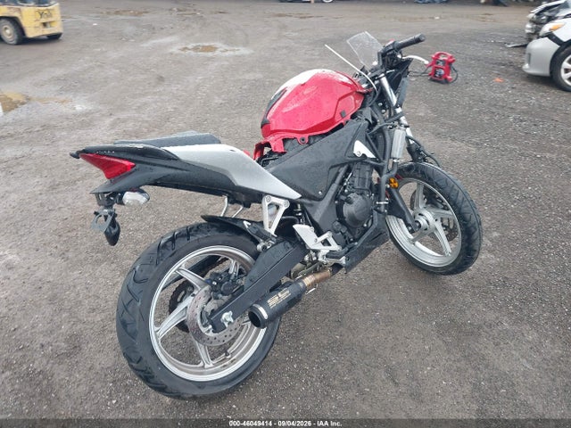 Aukcja sprzedaży 2011 Honda Cbr250 R, vin: MLHMC4116B5002958, numer aukcji: 46049414