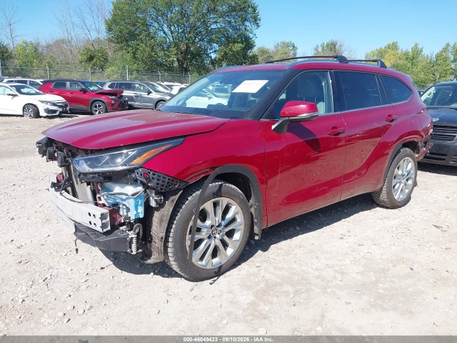 Toyota Highlander Limited 2021 5TDDZRBH7MS138815 Image 2