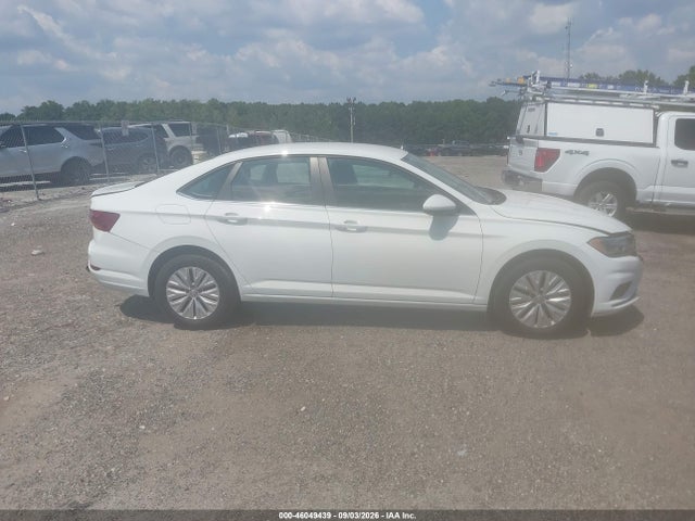 Aukcja sprzedaży 2019 Volkswagen Jetta 1.4t R-line/1.4t S/1.4t Se, vin: 3VWC57BU3KM270747, numer aukcji: 46049439