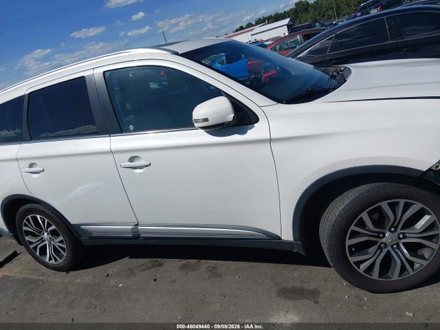Продажа на аукционе авто 2017 Mitsubishi Outlander Sel, vin: JA4AZ3A3XHZ003154, номер лота: 46049440