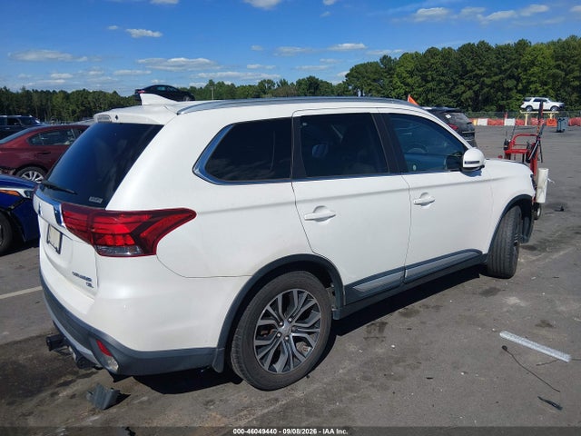 Продажа на аукционе авто 2017 Mitsubishi Outlander Sel, vin: JA4AZ3A3XHZ003154, номер лота: 46049440