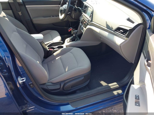 2020 Hyundai Elantra Value Edition მანქანა იყიდება აუქციონზე, vin: 5NPD84LF2LH617280, აუქციონის ნომერი: 46049461