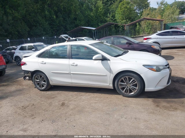 46049479 :رقم المزاد ، 4T1BF1FK1GU151112 vin ، 2016 Toyota Camry Se مزاد بيع