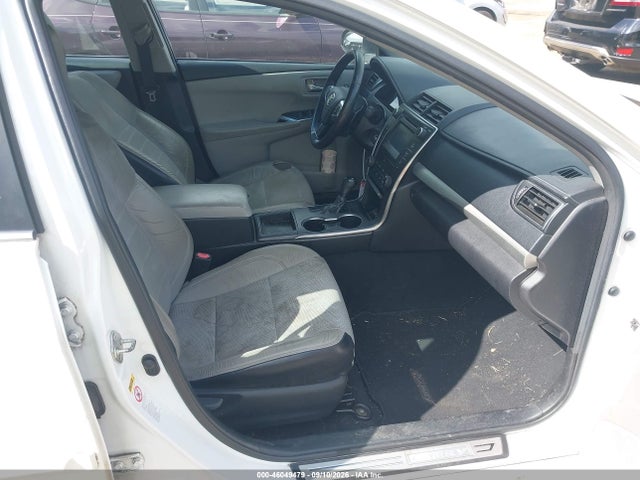 46049479 :رقم المزاد ، 4T1BF1FK1GU151112 vin ، 2016 Toyota Camry Se مزاد بيع