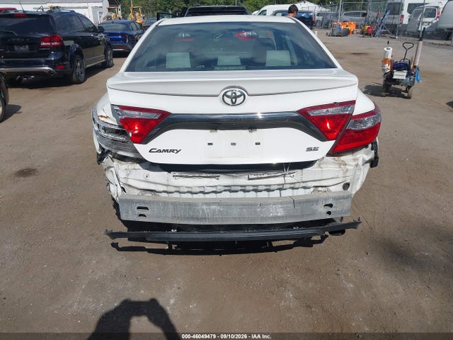 46049479 :رقم المزاد ، 4T1BF1FK1GU151112 vin ، 2016 Toyota Camry Se مزاد بيع