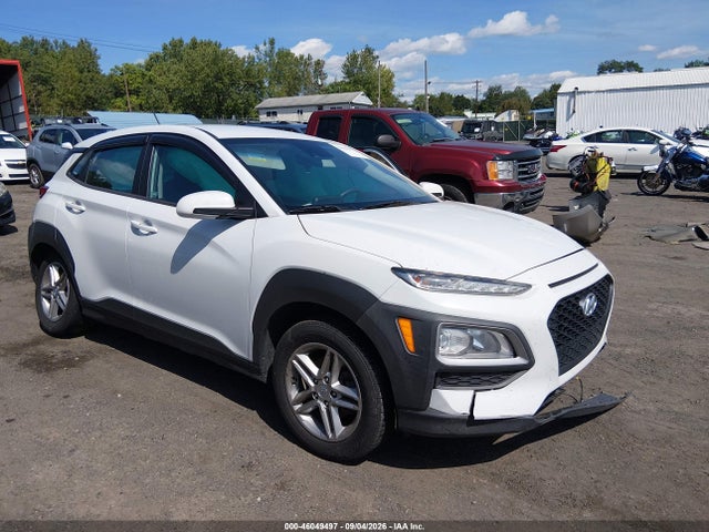 2021 Hyundai Kona Se მანქანა იყიდება აუქციონზე, vin: KM8K12AA8MU663898, აუქციონის ნომერი: 46049497