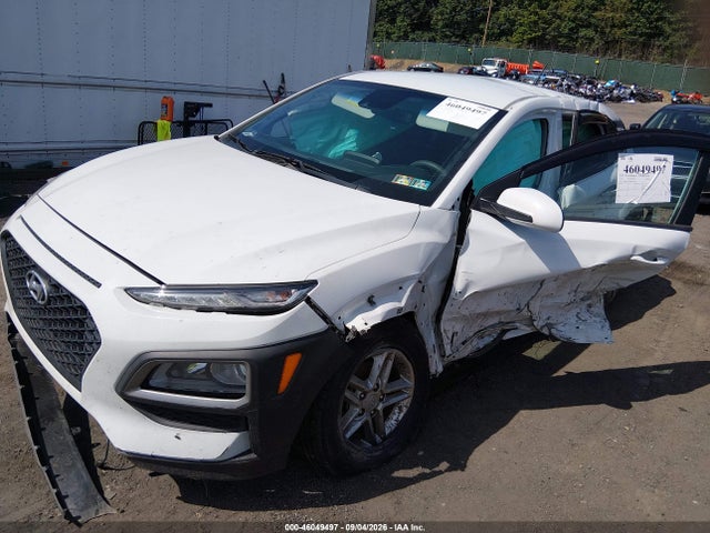 2021 Hyundai Kona Se მანქანა იყიდება აუქციონზე, vin: KM8K12AA8MU663898, აუქციონის ნომერი: 46049497