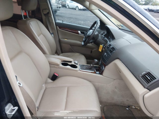 Продаж на аукціоні авто 2011 Mercedes-benz C 300 Luxury 4matic/sport 4matic, vin: WDDGF8BBXBR138840, номер лоту: 46049525