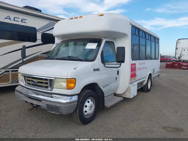 2006 Ford E-450 Cutaway მანქანა იყიდება აუქციონზე, vin: 1FDXE45S96DB10172, აუქციონის ნომერი: 46049543