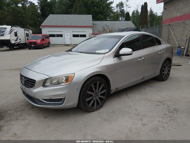 2014 Volvo S60 T6 მანქანა იყიდება აუქციონზე, vin: YV1902FH5E2278804, აუქციონის ნომერი: 46049575