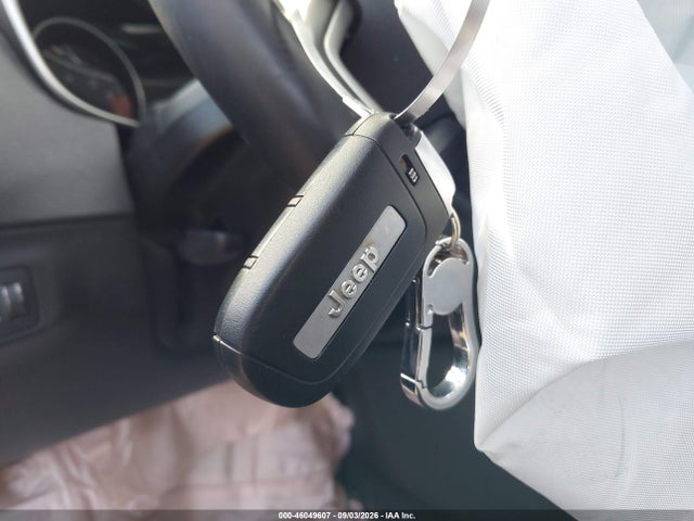 46049607 :رقم المزاد ، 3C4NJDCB8KT598819 vin ، 2019 Jeep Compass Limited 4x4 مزاد بيع
