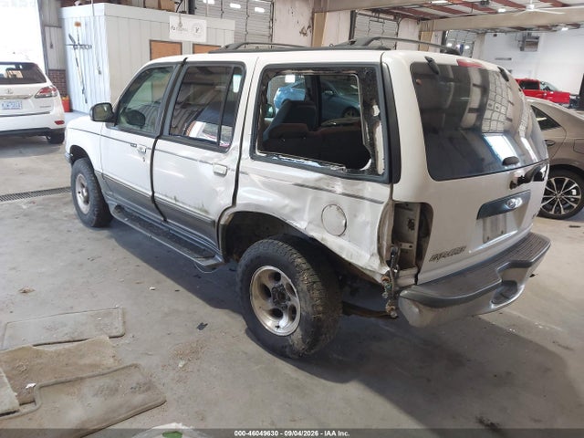 Продажа на аукционе авто 1998 Ford Explorer Eddie Bauer/limited/xl/xlt, vin: 1FMZU34E2WUA60863, номер лота: 46049630