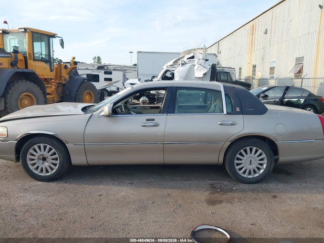Aukcja sprzedaży 2005 Lincoln Town Car Signature, vin: 1LNHM81W85Y671137, numer aukcji: 46049636