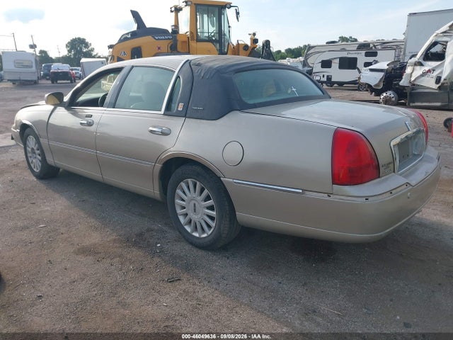 Aukcja sprzedaży 2005 Lincoln Town Car Signature, vin: 1LNHM81W85Y671137, numer aukcji: 46049636