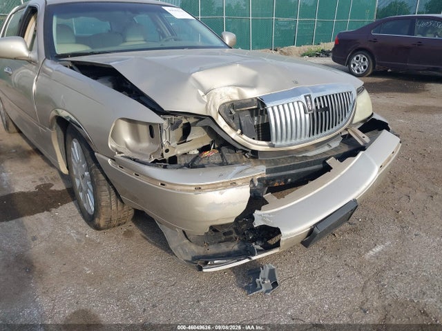 Aukcja sprzedaży 2005 Lincoln Town Car Signature, vin: 1LNHM81W85Y671137, numer aukcji: 46049636