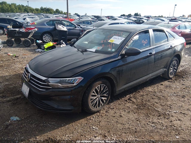 46049645 :رقم المزاد ، 3VWC57BU9MM096329 vin ، 2021 Volkswagen Jetta مزاد بيع