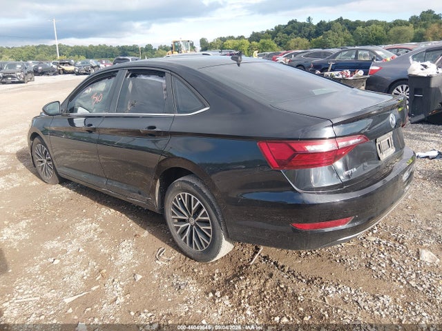 46049645 :رقم المزاد ، 3VWC57BU9MM096329 vin ، 2021 Volkswagen Jetta مزاد بيع