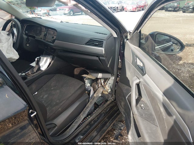 46049645 :رقم المزاد ، 3VWC57BU9MM096329 vin ، 2021 Volkswagen Jetta مزاد بيع