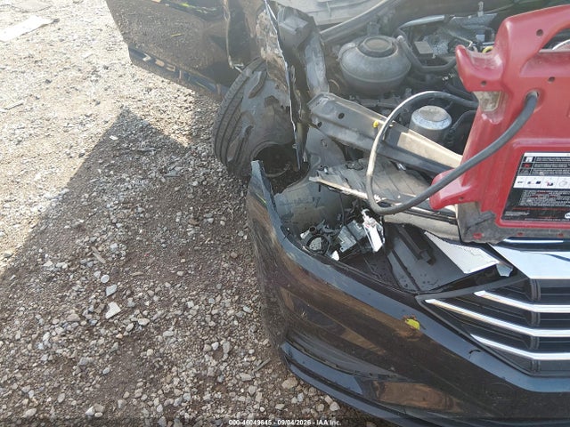 46049645 :رقم المزاد ، 3VWC57BU9MM096329 vin ، 2021 Volkswagen Jetta مزاد بيع