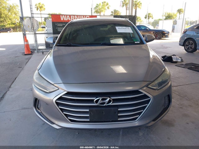 46049671 :رقم المزاد ، 5NPD84LFXHH108190 vin ، 2017 Hyundai Elantra Se مزاد بيع