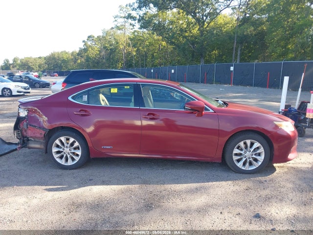 2014 Lexus Es 300h მანქანა იყიდება აუქციონზე, vin: JTHBW1GG0E2055185, აუქციონის ნომერი: 46049672