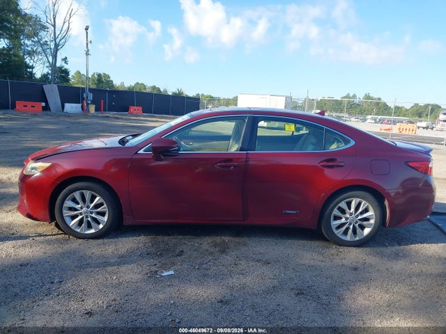 2014 Lexus Es 300h მანქანა იყიდება აუქციონზე, vin: JTHBW1GG0E2055185, აუქციონის ნომერი: 46049672