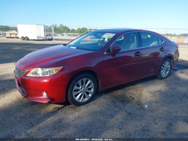 2014 Lexus Es 300h მანქანა იყიდება აუქციონზე, vin: JTHBW1GG0E2055185, აუქციონის ნომერი: 46049672