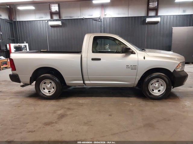 Продажа на аукционе авто 2019 Ram 1500 Classic Tradesman  4x4 6'4 Box, vin: 3C6JR7AG1KG503329, номер лота: 46049694
