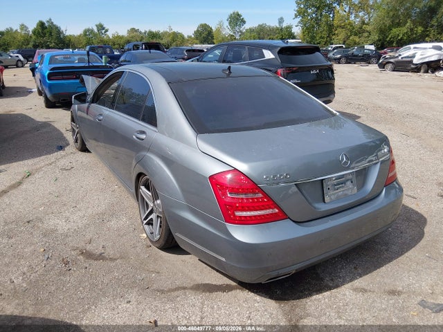2013 Mercedes-benz S 550 4matic მანქანა იყიდება აუქციონზე, vin: WDDNG9EB7DA495853, აუქციონის ნომერი: 46049777