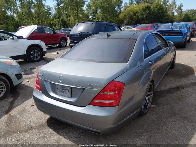 2013 Mercedes-benz S 550 4matic მანქანა იყიდება აუქციონზე, vin: WDDNG9EB7DA495853, აუქციონის ნომერი: 46049777