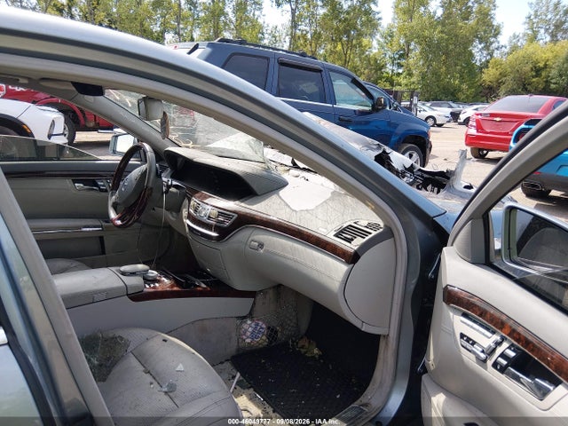 2013 Mercedes-benz S 550 4matic მანქანა იყიდება აუქციონზე, vin: WDDNG9EB7DA495853, აუქციონის ნომერი: 46049777