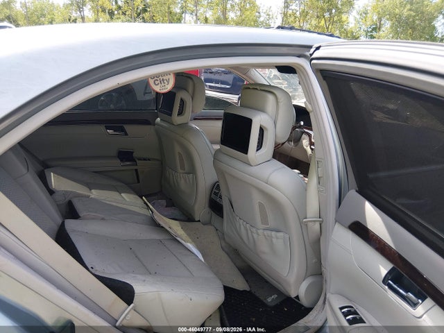 2013 Mercedes-benz S 550 4matic მანქანა იყიდება აუქციონზე, vin: WDDNG9EB7DA495853, აუქციონის ნომერი: 46049777