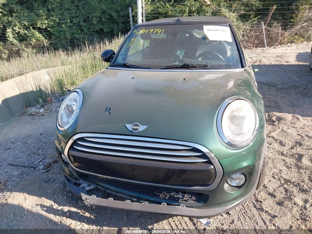2017 Mini Convertible Cooper მანქანა იყიდება აუქციონზე, vin: WMWWG5C32H3C99977, აუქციონის ნომერი: 46049791