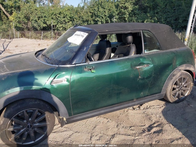 2017 Mini Convertible Cooper მანქანა იყიდება აუქციონზე, vin: WMWWG5C32H3C99977, აუქციონის ნომერი: 46049791
