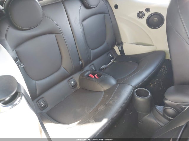 2017 Mini Convertible Cooper მანქანა იყიდება აუქციონზე, vin: WMWWG5C32H3C99977, აუქციონის ნომერი: 46049791