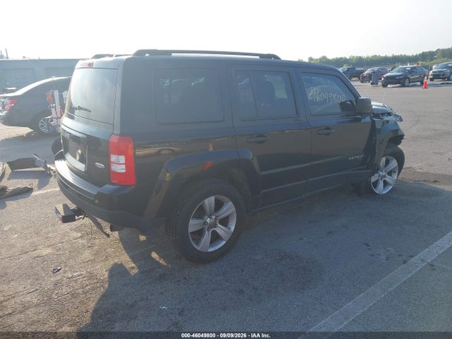 46049800 :رقم المزاد ، 1C4NJRFBXGD767566 vin ، 2016 Jeep Patriot Latitude مزاد بيع