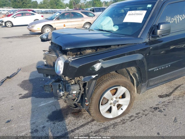 46049800 :رقم المزاد ، 1C4NJRFBXGD767566 vin ، 2016 Jeep Patriot Latitude مزاد بيع