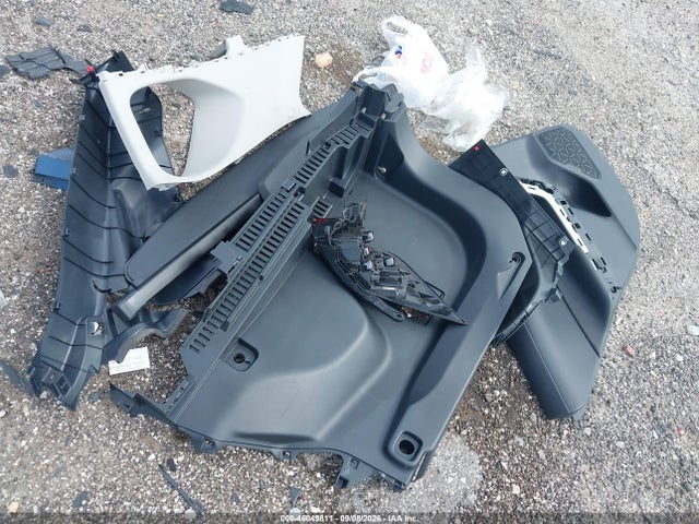 2023 Toyota Rav4 Hybrid Xle Premium მანქანა იყიდება აუქციონზე, vin: JTMB6RFV2PD099342, აუქციონის ნომერი: 46049811