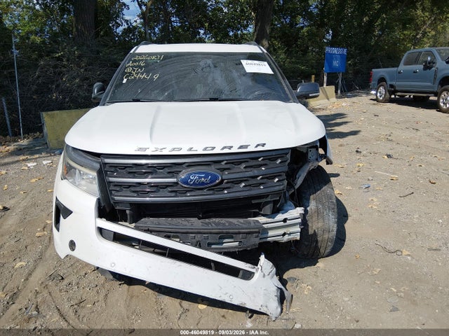 46049819 :رقم المزاد ، 1FM5K8D89JGC24449 vin ، 2018 Ford Explorer Xlt مزاد بيع