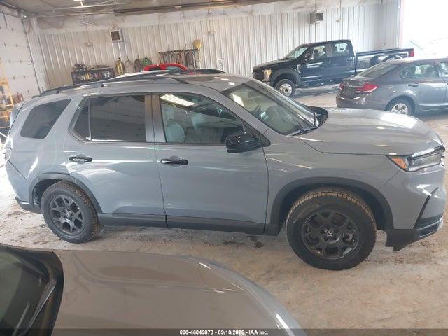 Продажа на аукционе авто 2025 Honda Pilot Trailsport, vin: 5FNYG1H60SB183675, номер лота: 46049873