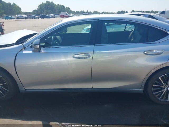 46049889 :رقم المزاد ، 58ADZ1B17SU207715 vin ، 2025 Lexus Es 350 مزاد بيع