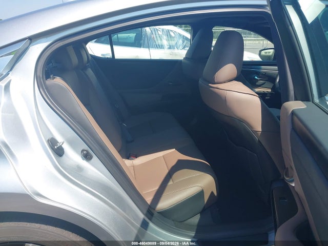 46049889 :رقم المزاد ، 58ADZ1B17SU207715 vin ، 2025 Lexus Es 350 مزاد بيع